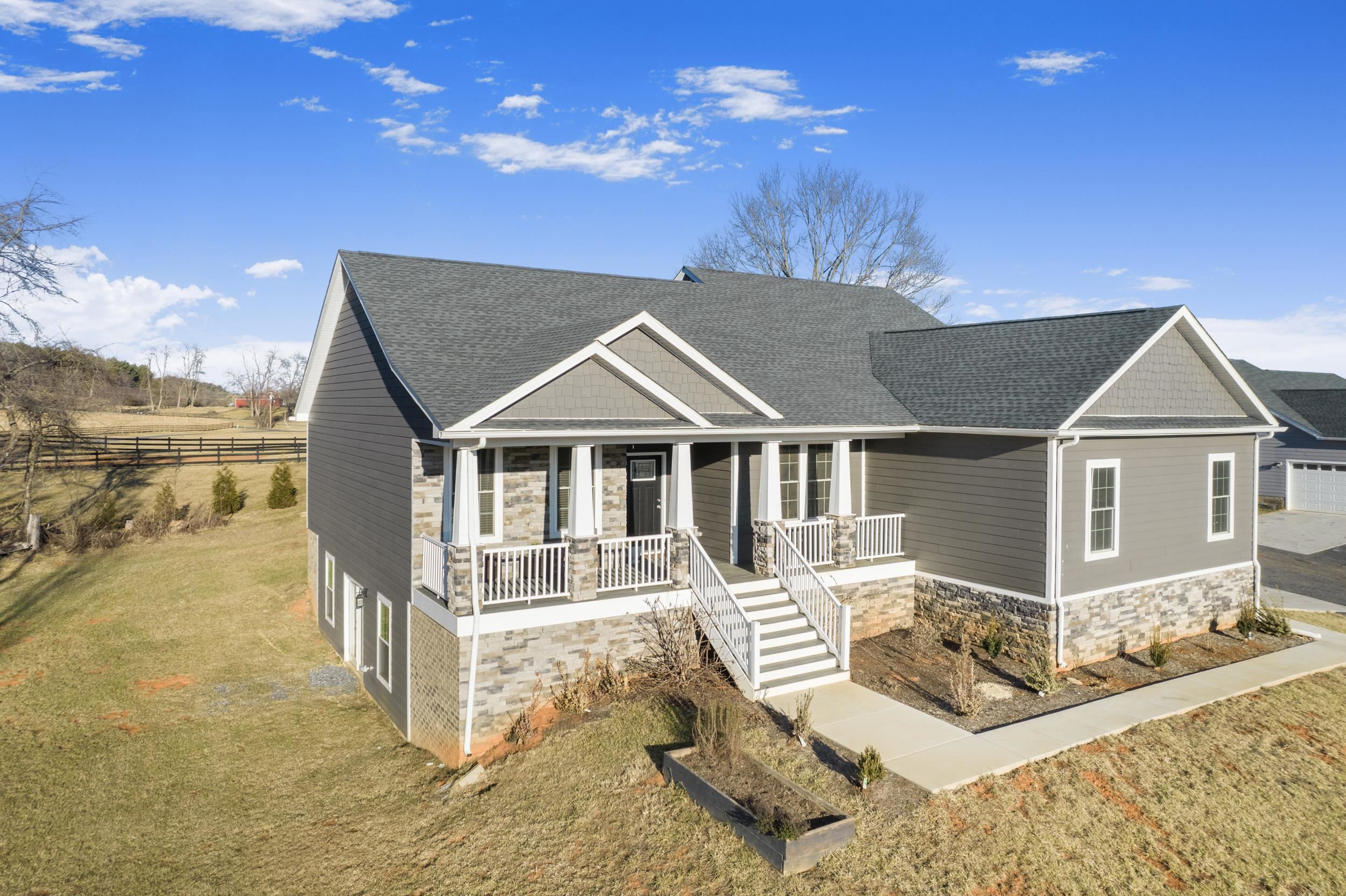 69 HARMAN Road Staunton, VA 24401 - Photo 3 of 53 Gallery Image 3