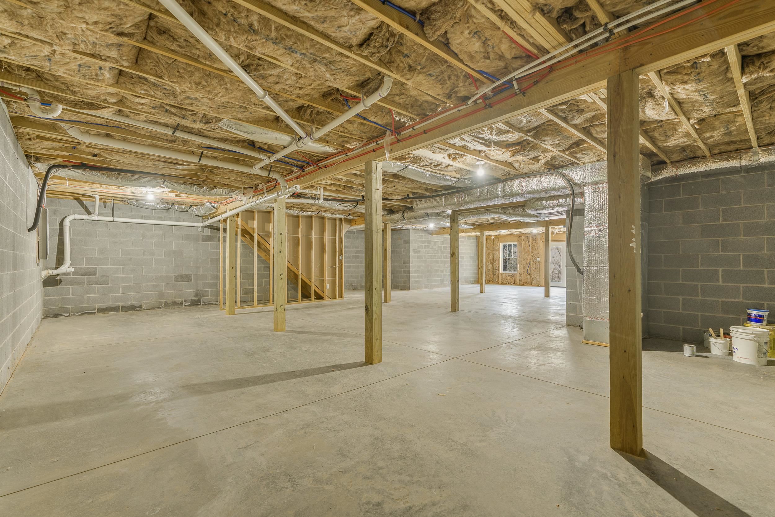 69 HARMAN Road Staunton, VA 24401 - Photo 35 of 53 Gallery Image 35