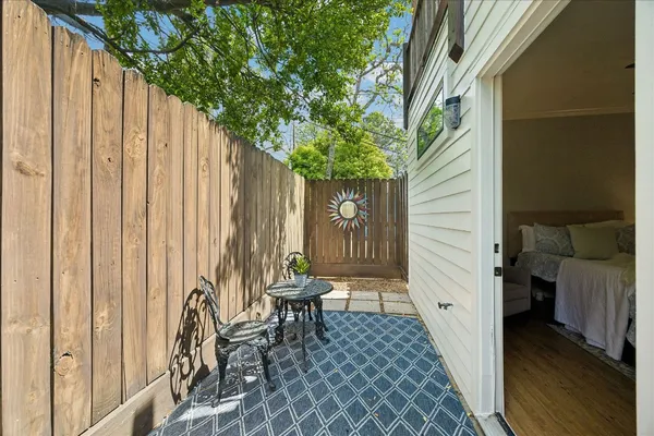 $1,550 | 611 East 20th Street, Unit B, Houston, TX 77008