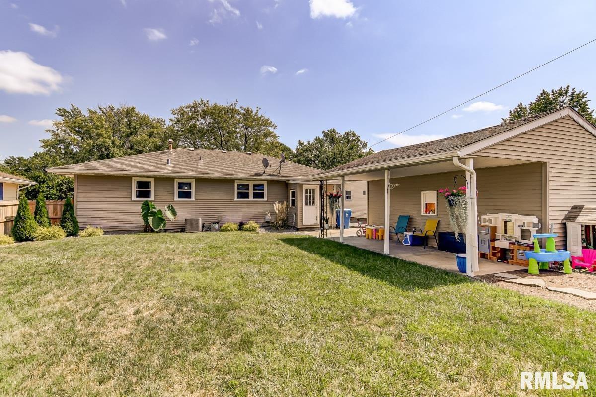 2041 North 23rd Street Springfield, IL 62702 - Photo 32 of 34