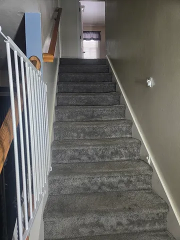 $455,000 | 406 Lebanon Hill Road, Southbridge, MA 01550