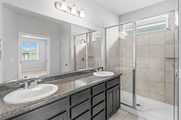 $335,000 | 245 East Broade Street, Holland, TX 76534