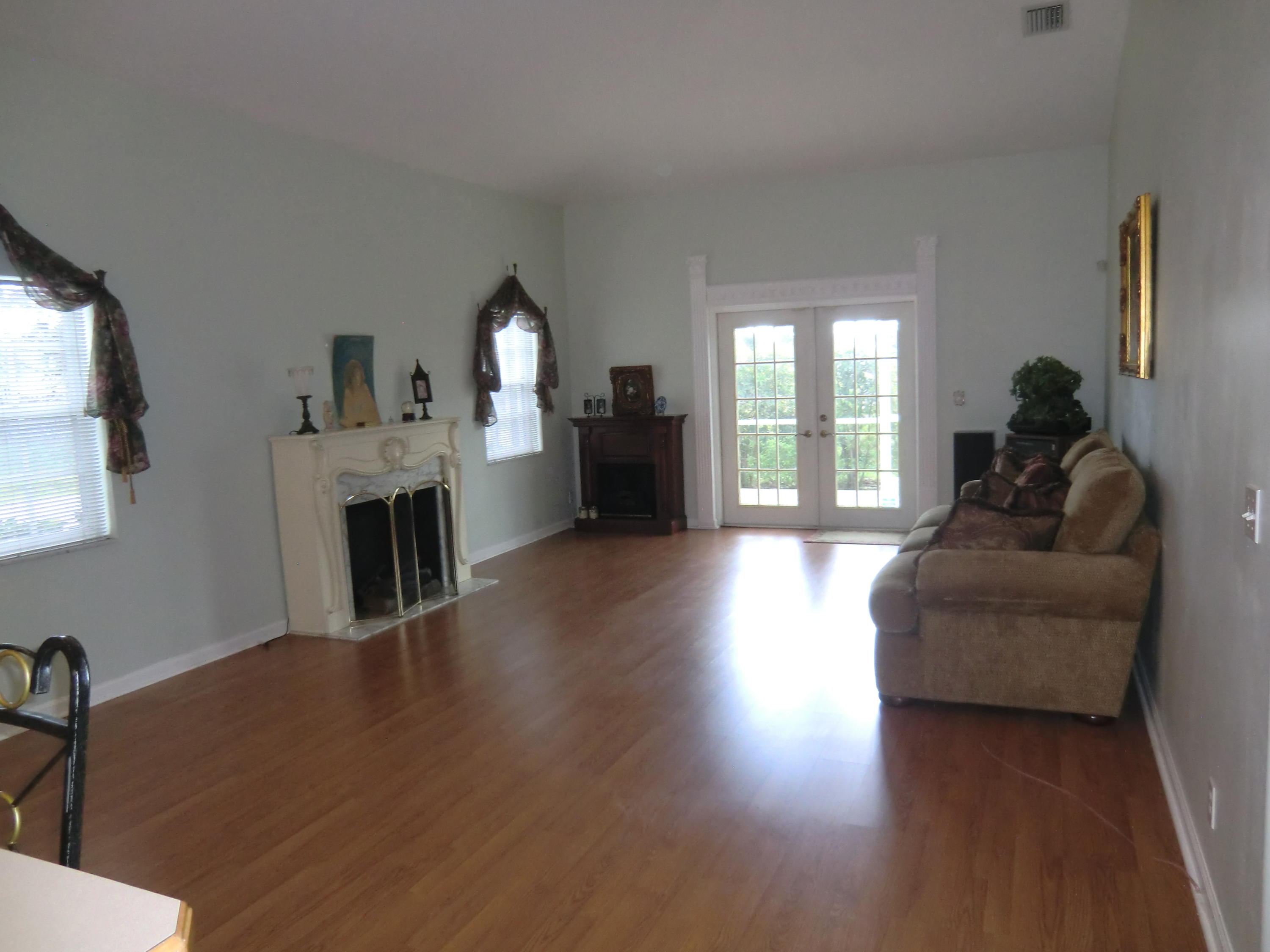 6354 Barbara Street Jupiter, FL 33458 - Photo 17 of 39 6354_Barbara_17