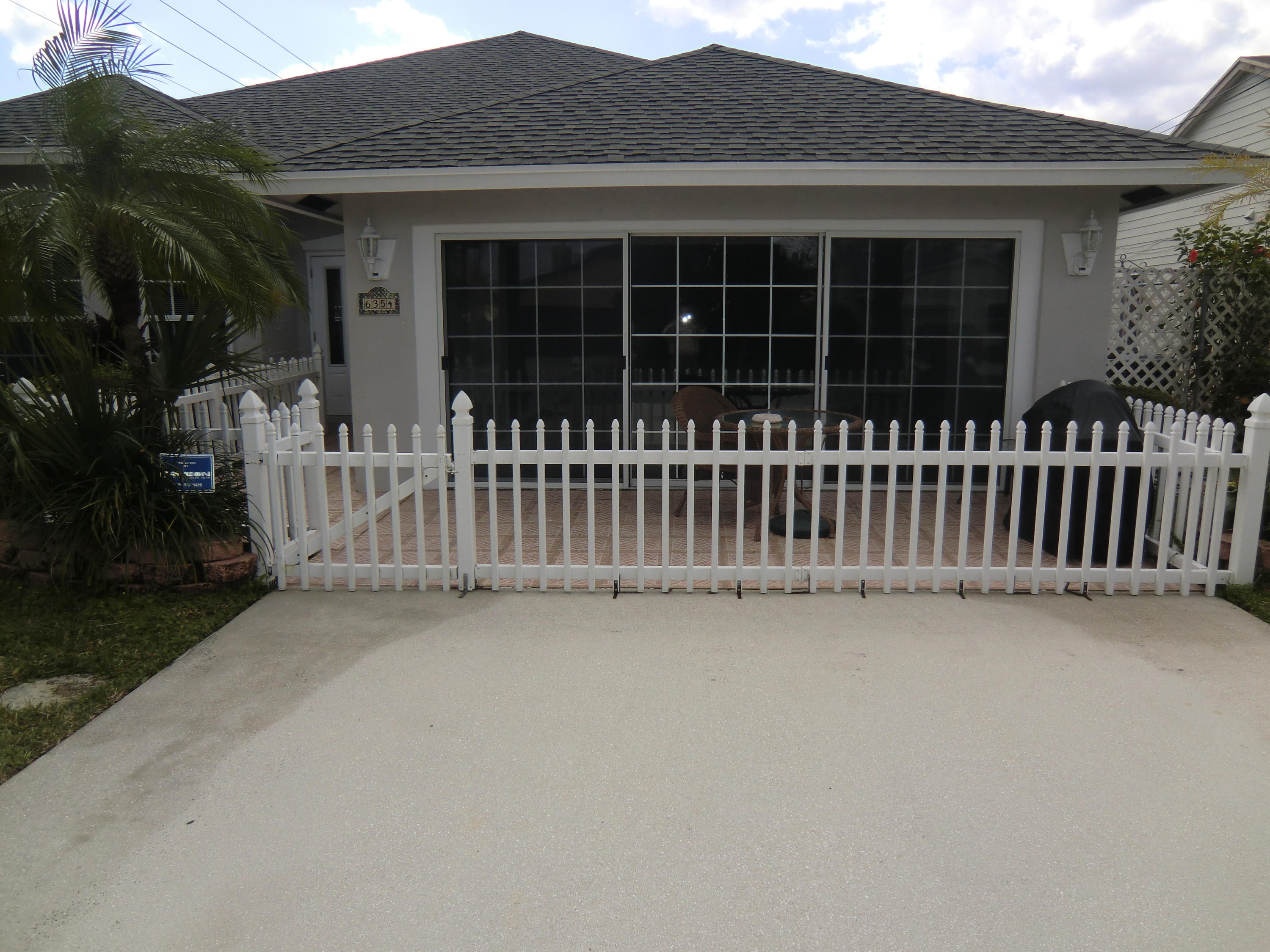 6354 Barbara Street Jupiter, FL 33458 - Photo 3 of 39 6354_Barbara_3