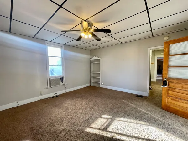 $70,000 | 442 Gilbert Avenue, Terre Haute, IN 47807