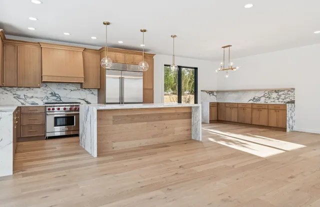 $3,850,000 | 78 Walker Avenue, Sag Harbor, NY 11963