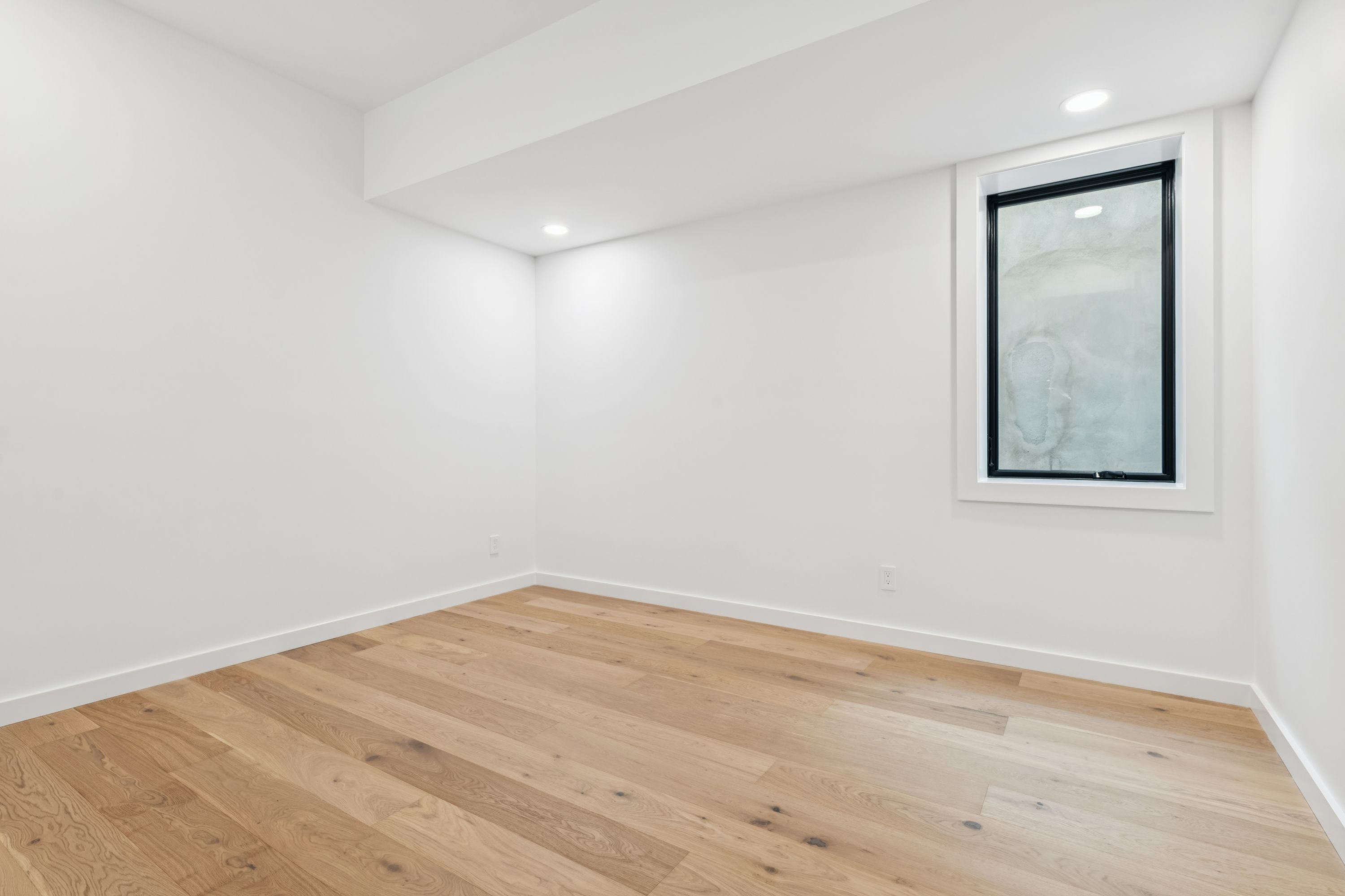 78 Walker Avenue Sag Harbor, NY 11963 - Photo 32 of 43