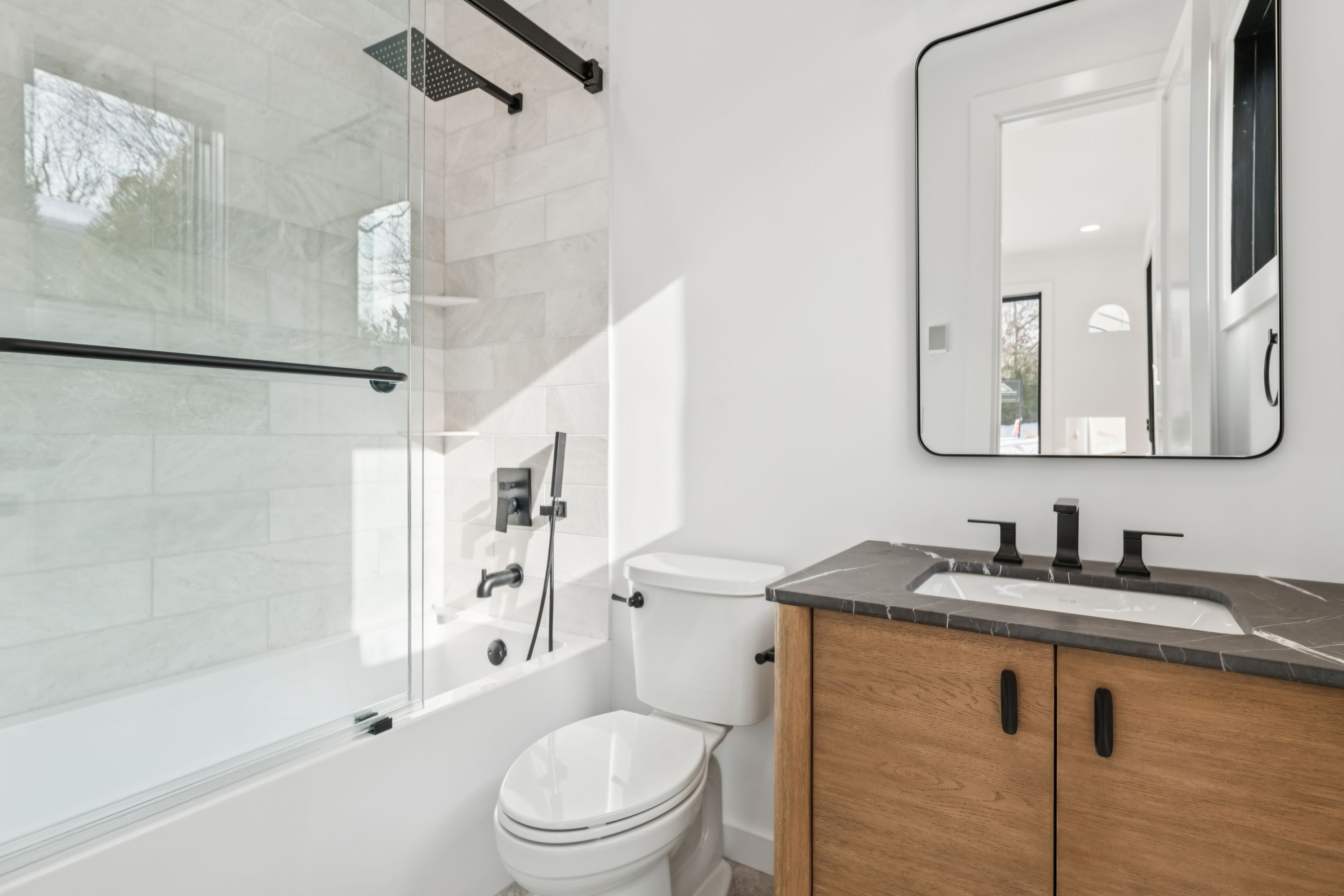 78 Walker Avenue Sag Harbor, NY 11963 - Photo 7 of 43