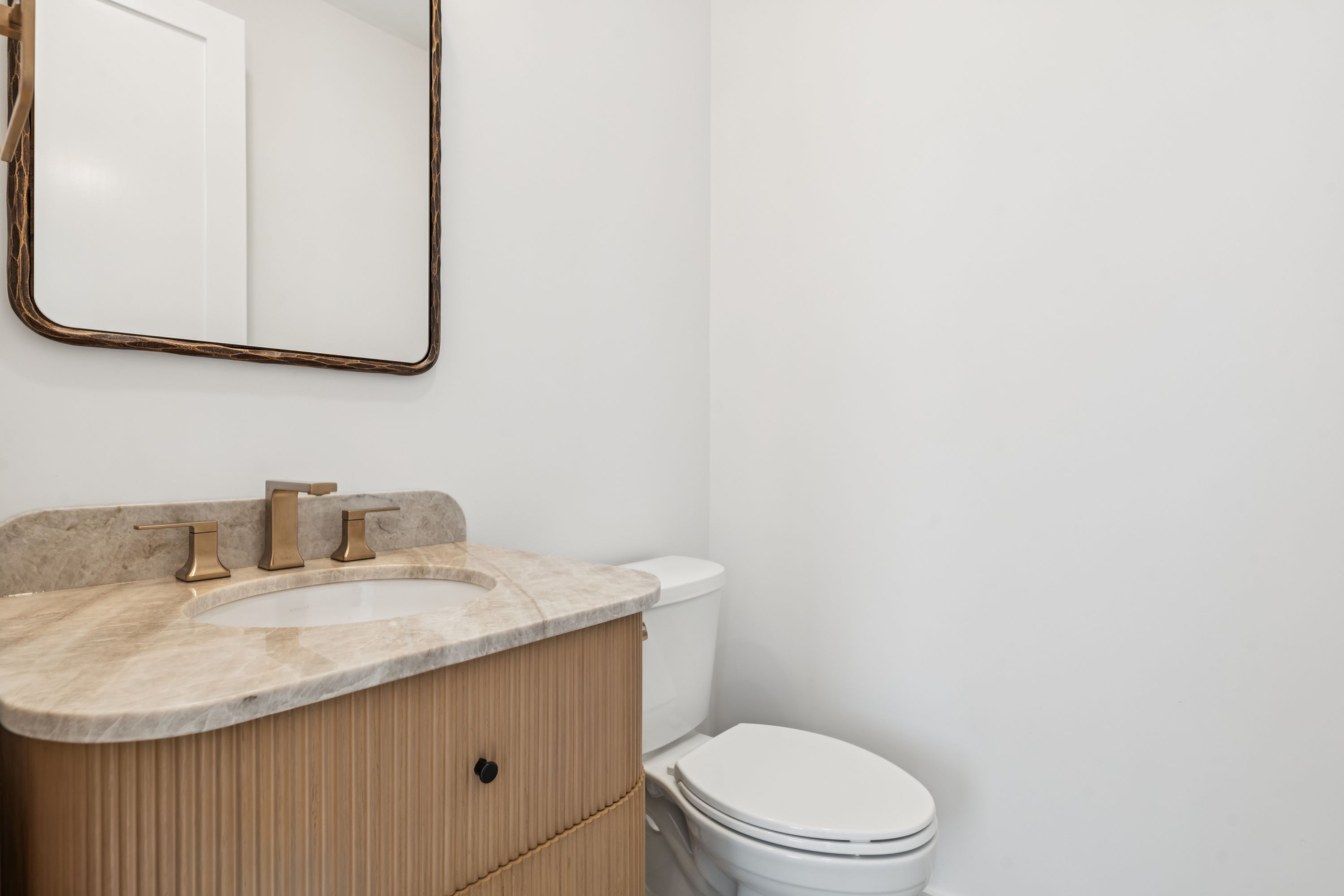 78 Walker Avenue Sag Harbor, NY 11963 - Photo 9 of 43