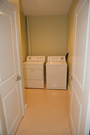 2 Powder Mill Square, Unit 8 Andover, MA 01810 - Photo 9 of 29 Gallery Image 9