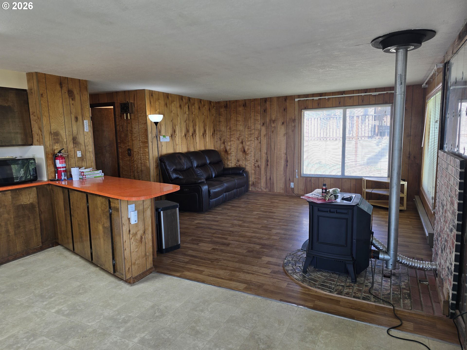 58 South High Road Wamic, OR 97063 - Photo 7 of 15
