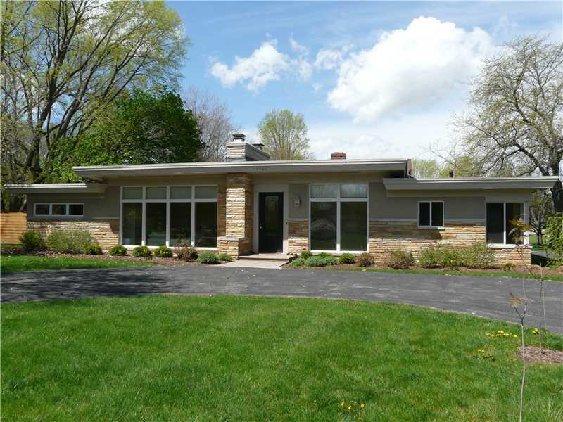 7780 Spring Mill Road Indianapolis, IN 46260 - Photo 2 of 24 Gallery Image 2