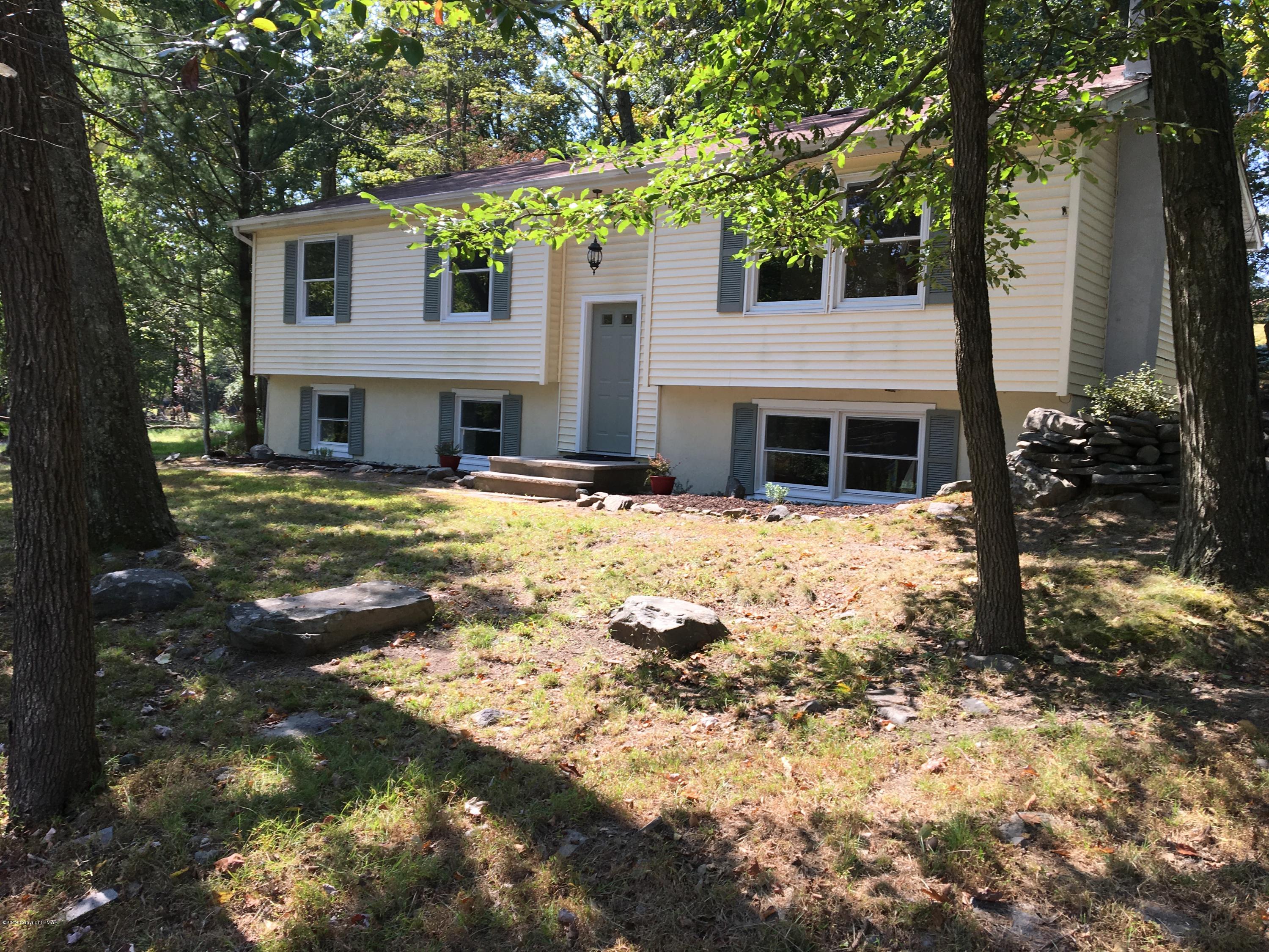 3255 Pine Ridge Drive West Bushkill, PA 18324 - Photo 3 of 45 IMG_2659