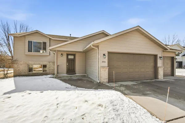 $329,900 | 1816 Tyler Path, St. Cloud, MN 56301