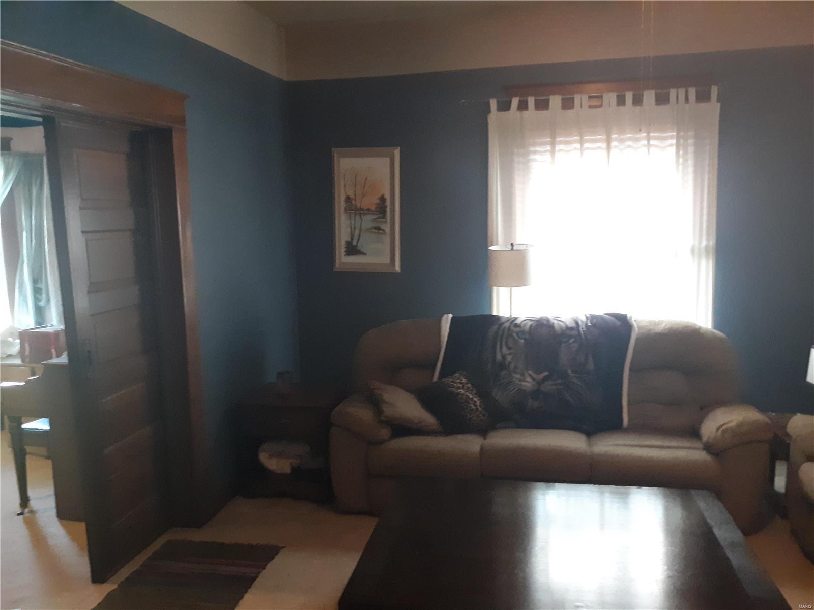 12912 Ferrin Road Carlyle, IL 62231 - Photo 6 of 10
