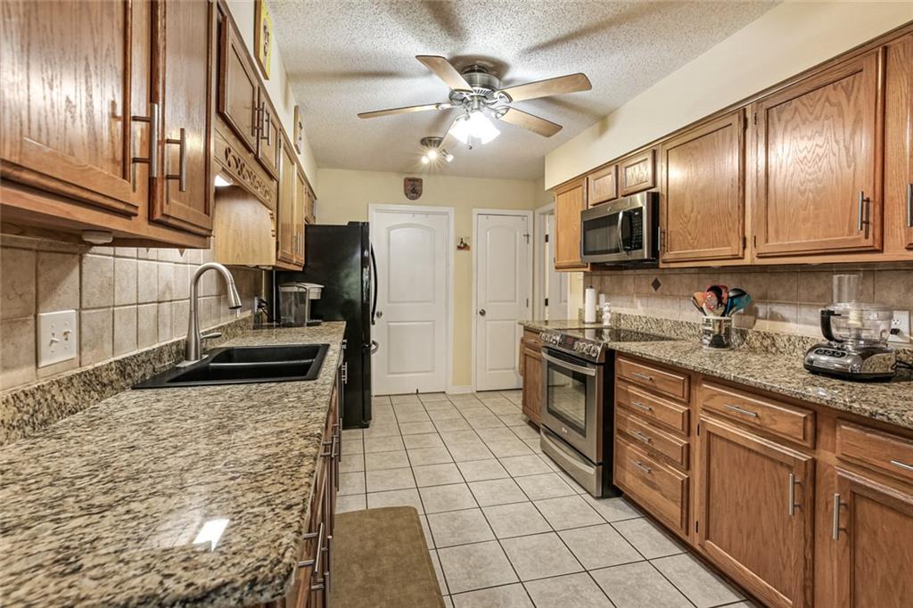 306 Trinity Lane Mandeville, LA 70471 - Photo 12 of 28