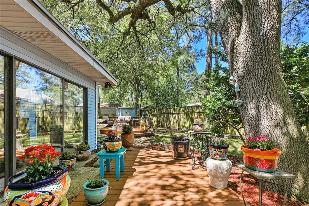 306 Trinity Lane Mandeville, LA 70471 - Photo 22 of 28
