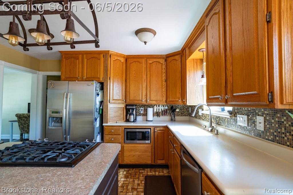 30100 Armada Ridge Road Richmond, MI 48062 - Photo 6 of 29