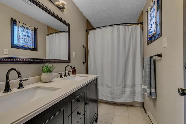 $424,900 | 605 Chinook Avenue Southwest, Avon, MN 56310