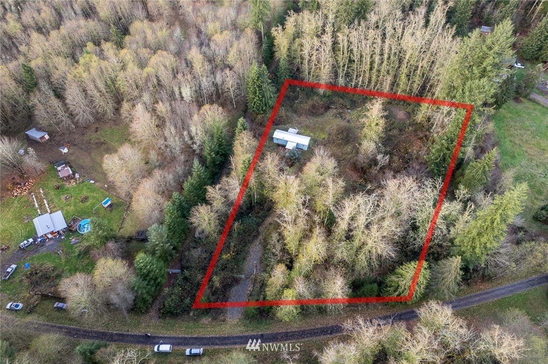 501 Justus Road, Unit 45 Onalaska, WA 98570 - Photo 3 of 8 Gallery Image 3