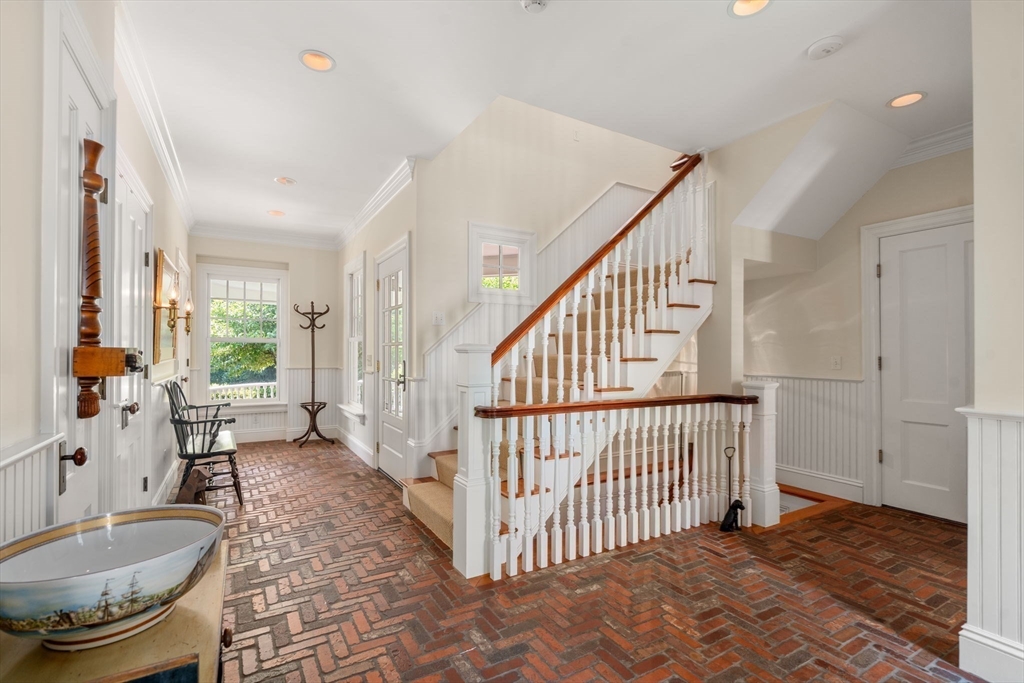 75 Lake Street Sherborn, MA 01770 - Photo 22 of 42
