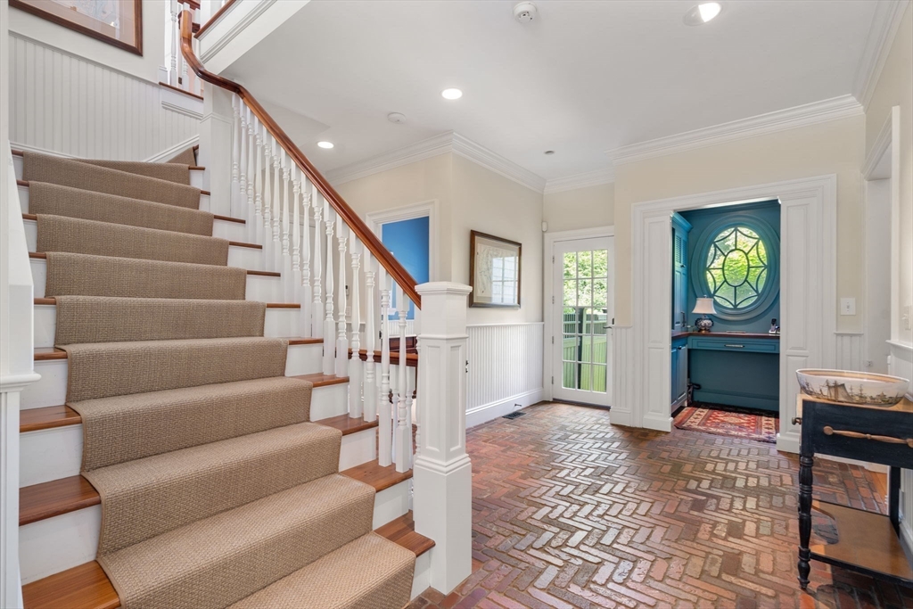 75 Lake Street Sherborn, MA 01770 - Photo 23 of 42