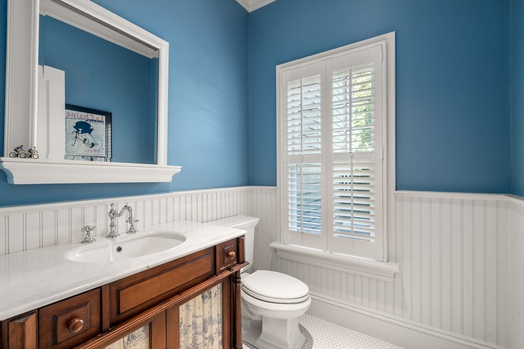 75 Lake Street Sherborn, MA 01770 - Photo 24 of 42