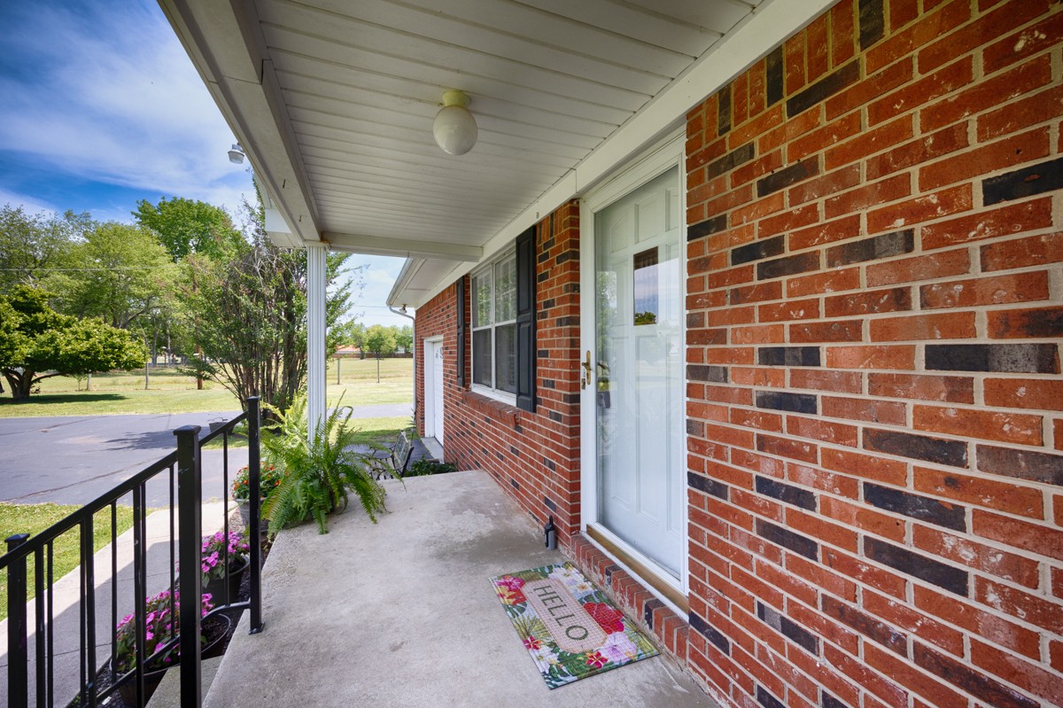 28234 Cedar Hill Road Ardmore, AL 35739 - Photo 3 of 37