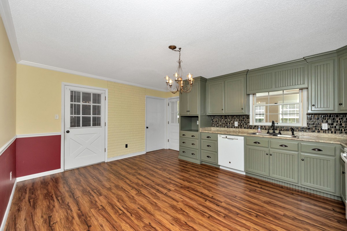 28234 Cedar Hill Road Ardmore, AL 35739 - Photo 9 of 37