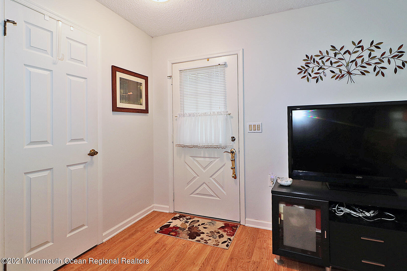 5 Tamarack Court Barnegat, NJ 08005 - Photo 12 of 27 001 copy