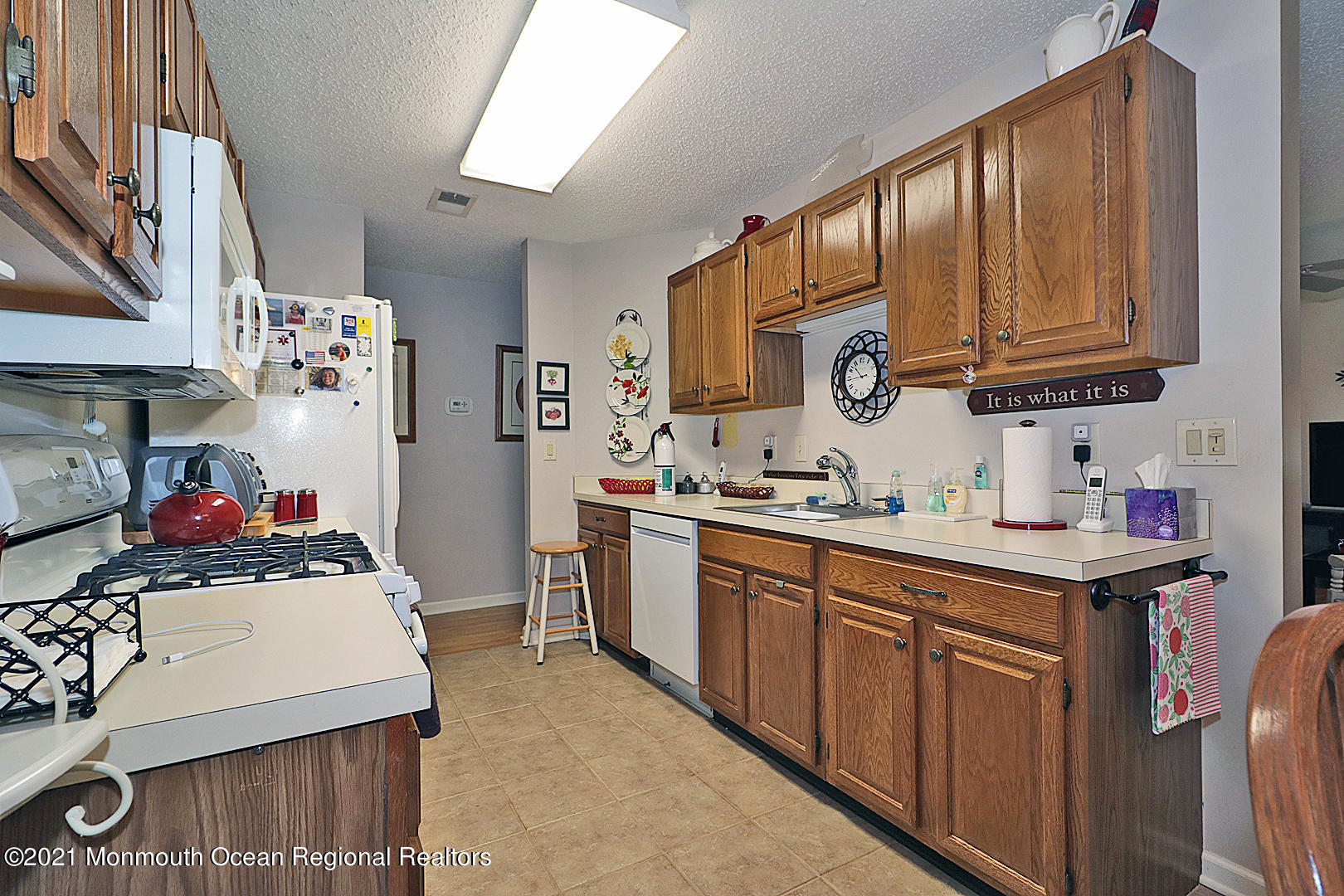 5 Tamarack Court Barnegat, NJ 08005 - Photo 17 of 27 006