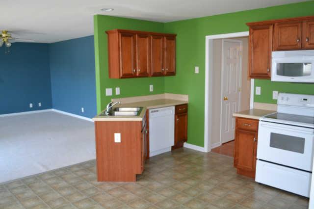 Eat In Kitchen