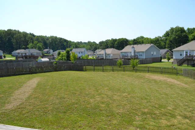 3381 Shivas Road Clarksville, TN 37042 - Photo 10 of 12 Huge fenced back yard