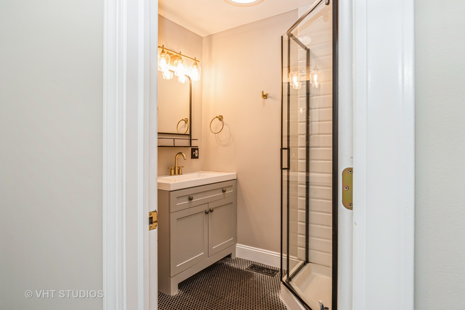 23 Orchard Road Oswego, IL 60543 - Photo 14 of 20 Gallery Image 14