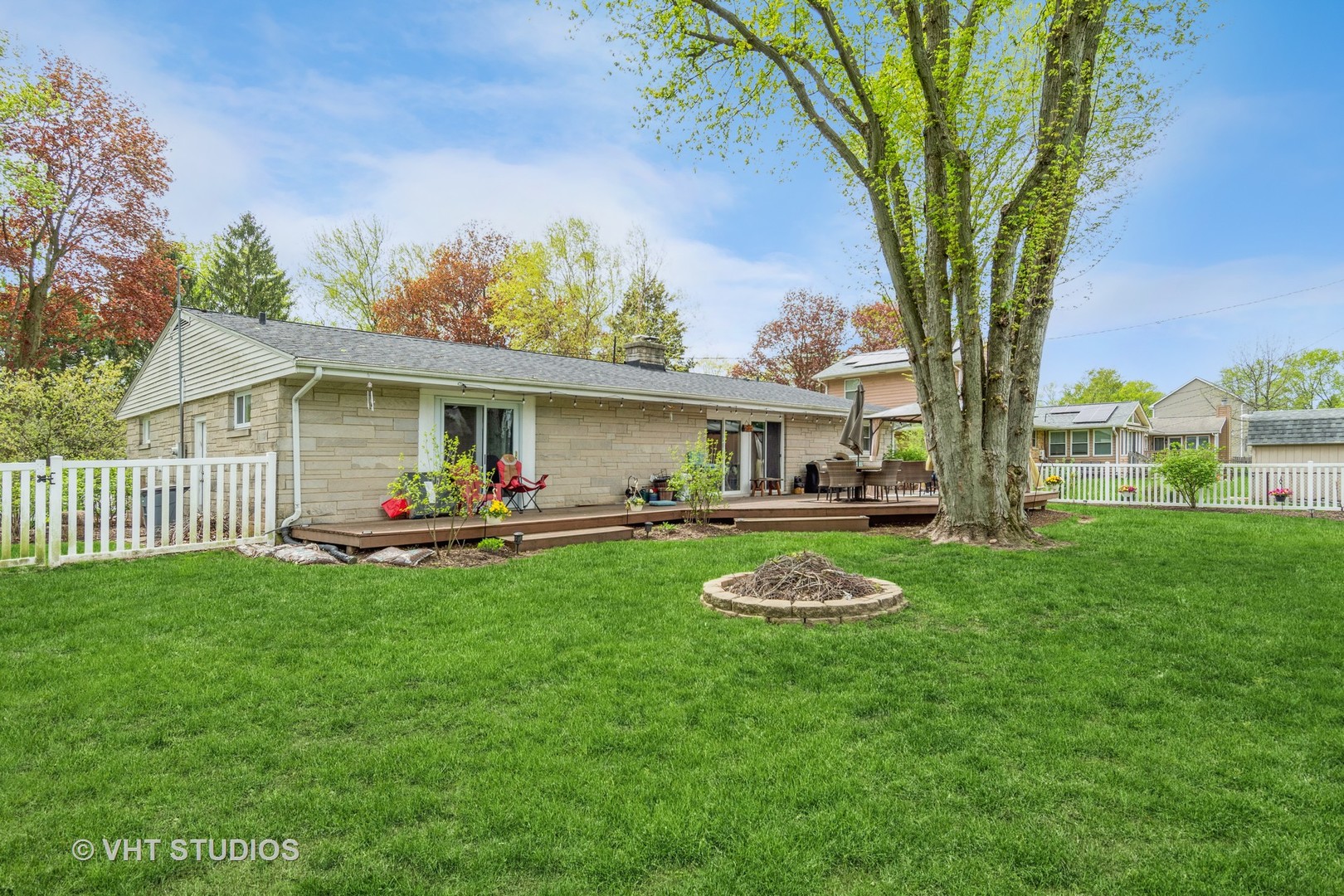 23 Orchard Road Oswego, IL 60543 - Photo 19 of 20 Gallery Image 19