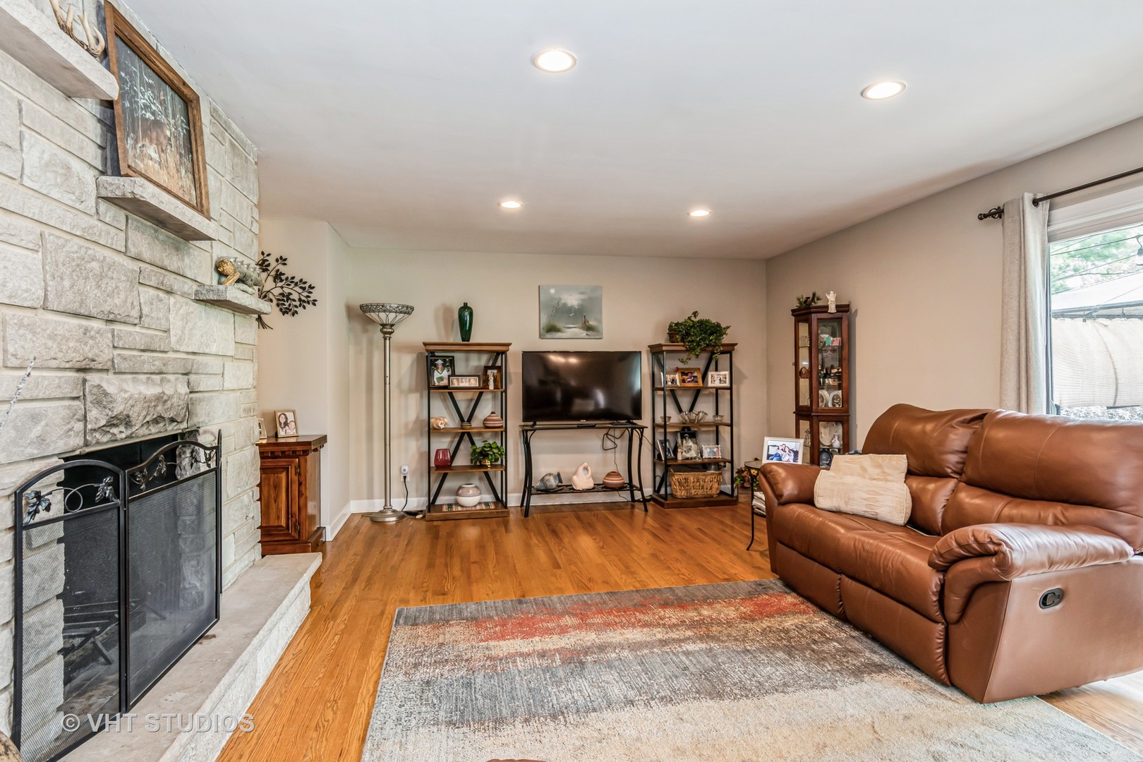 23 Orchard Road Oswego, IL 60543 - Photo 10 of 20 Gallery Image 10