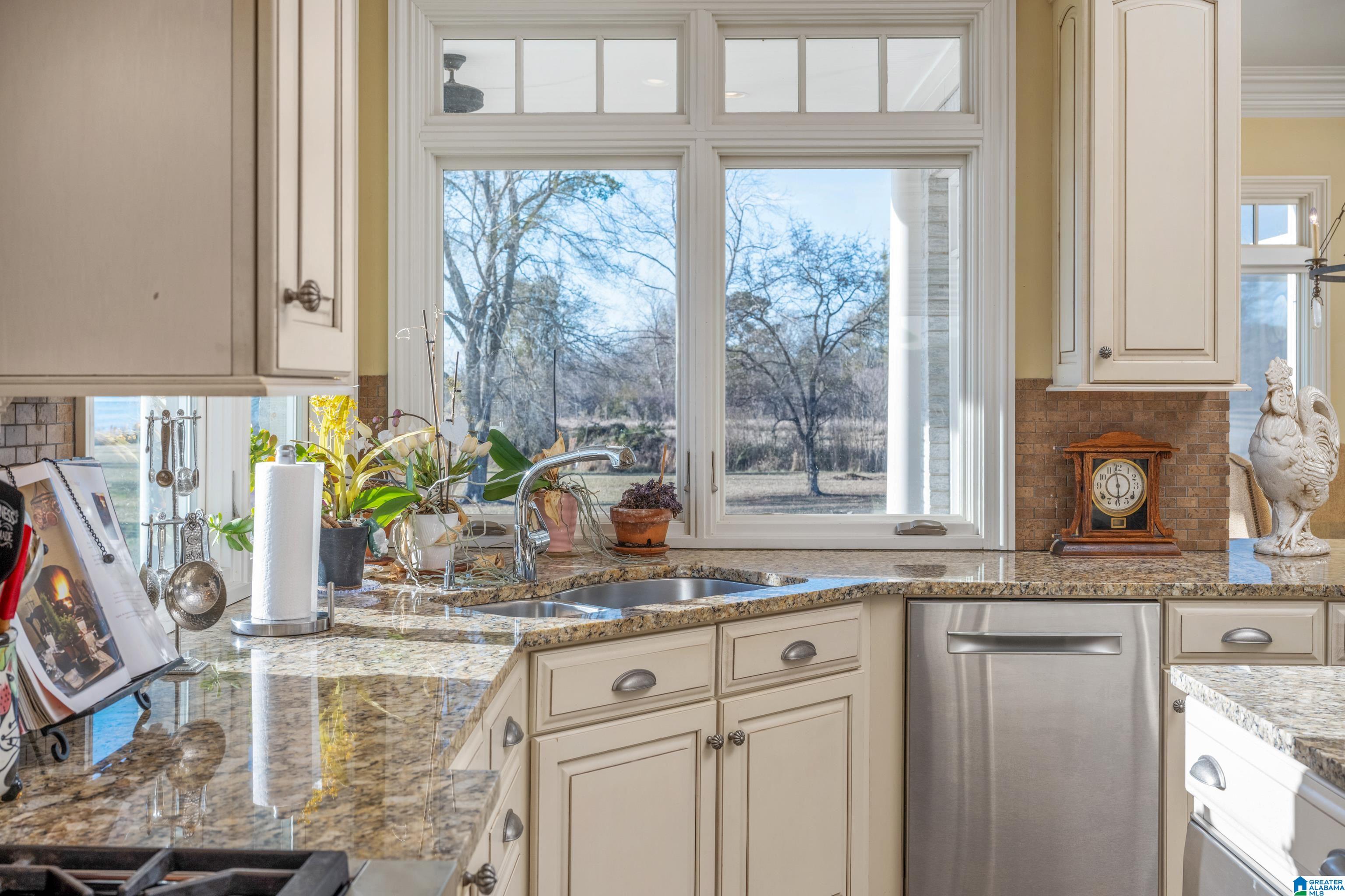 2126 Hebb Road Wilsonville, AL 35186 - Photo 31 of 60 Gallery Image 31