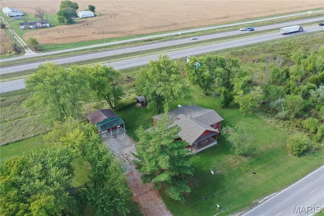 $335,000 | 328 Booneslick Road, New Florence, MO 63363