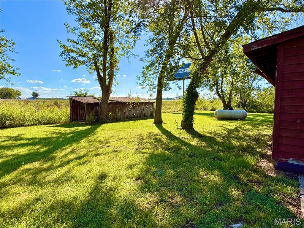 328 Booneslick Road New Florence, MO 63363 - Photo 10 of 33