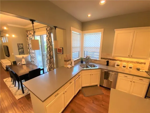 $3,750 | 926 East 54th Street, Unit A, Austin, TX 78751