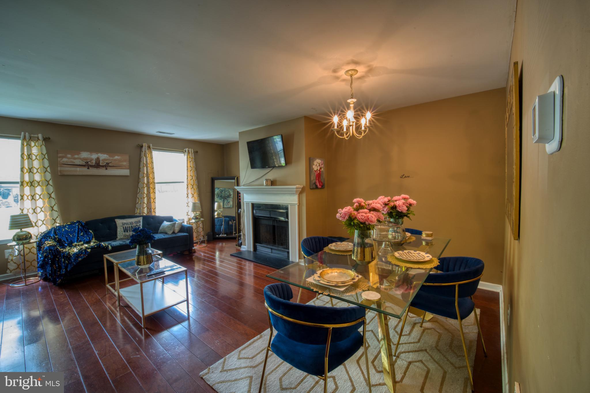 1008 Huntingdon Mews Clementon, NJ 08021 - Photo 8 of 26 Dining Room