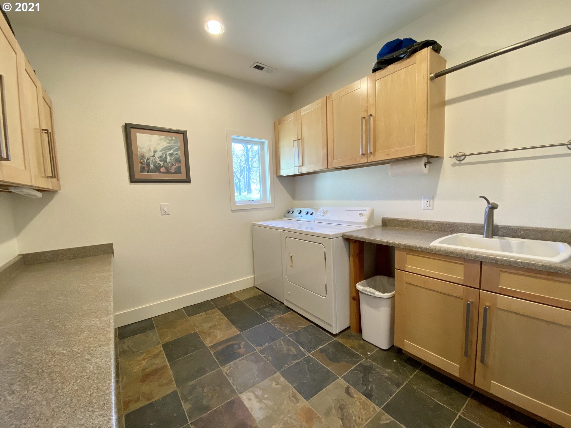 81 South Prairie Road Lyle, WA 98635 - Photo 12 of 32 Gallery Image 12