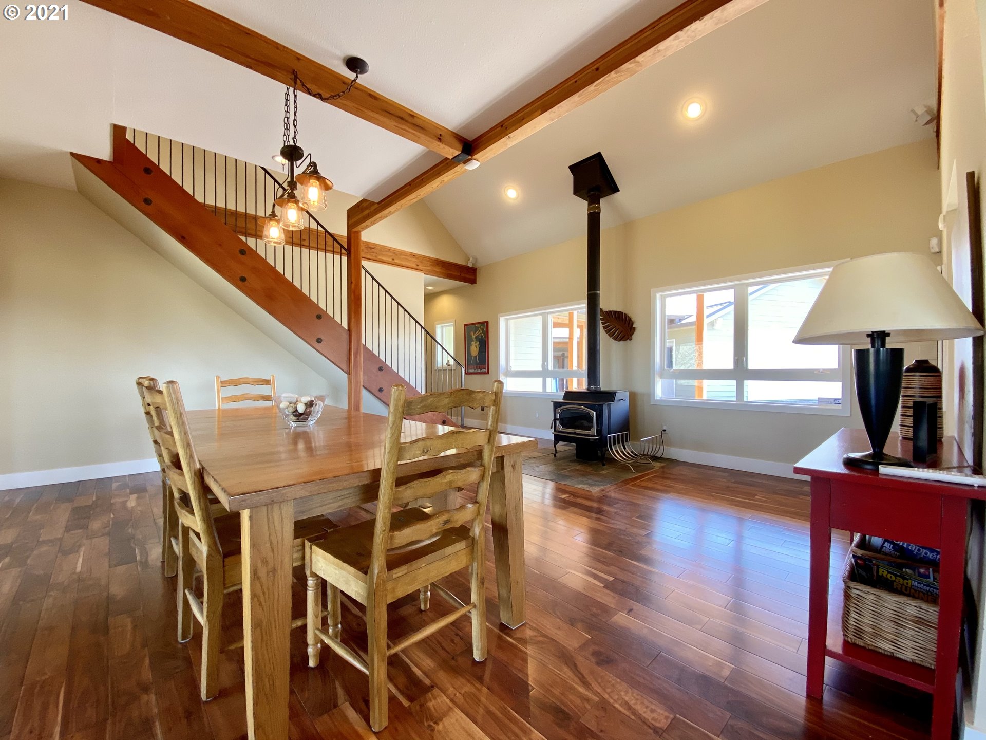 81 South Prairie Road Lyle, WA 98635 - Photo 4 of 32 Gallery Image 4