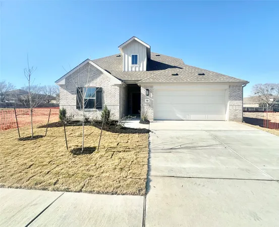 $389,990 | 150 Oriole Street, Kyle, TX 78640