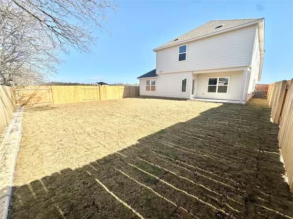 $379,990 | 150 Oriole Street, Kyle, TX 78640