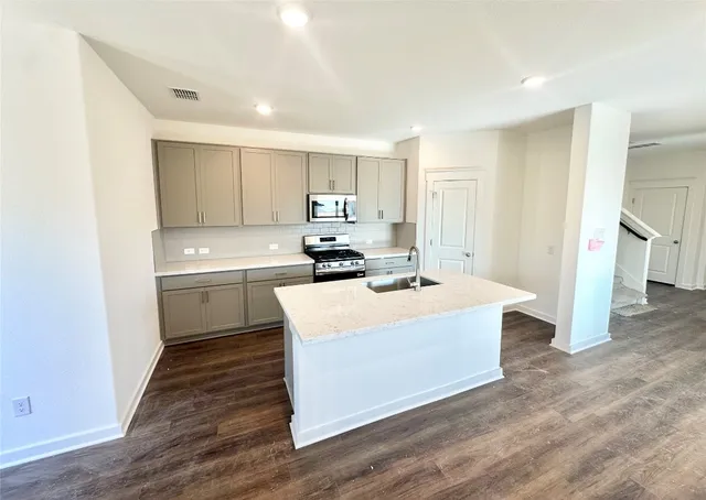 $419,990 | 150 Oriole Street, Kyle, TX 78640