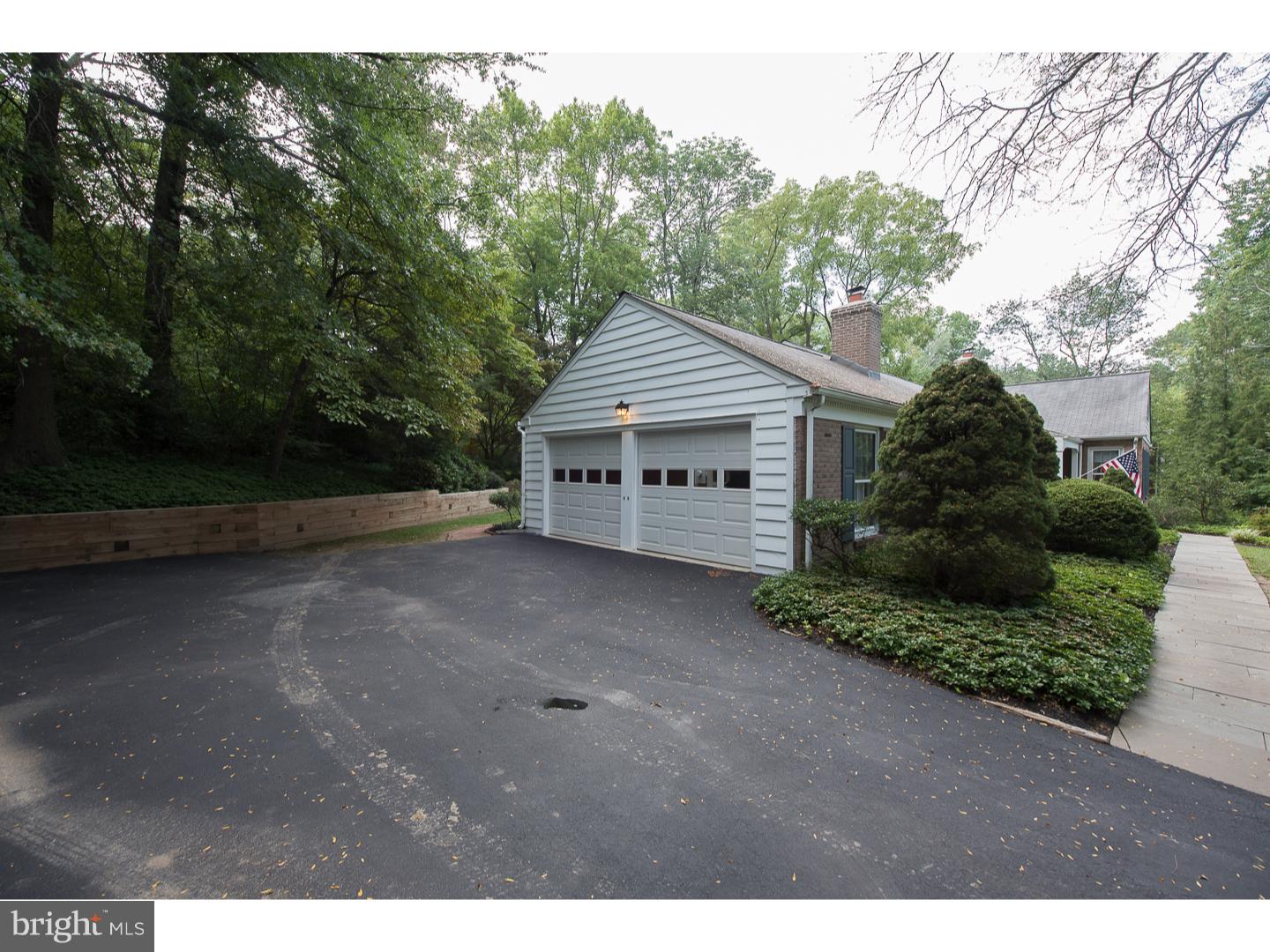 1048 Tenby Road Berwyn, PA 19312 - Photo 6 of 25 Garage