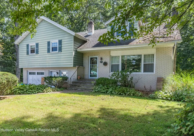 $475,000 | 513 Roberts Court, Hurley, NY 12443