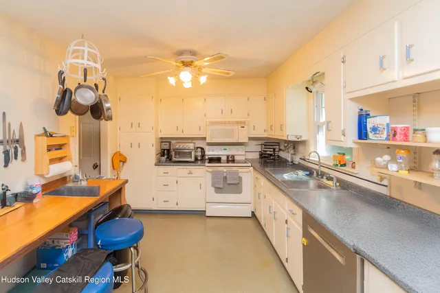 $475,000 | 513 Roberts Court, Hurley, NY 12443