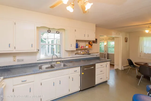 $475,000 | 513 Roberts Court, Hurley, NY 12443